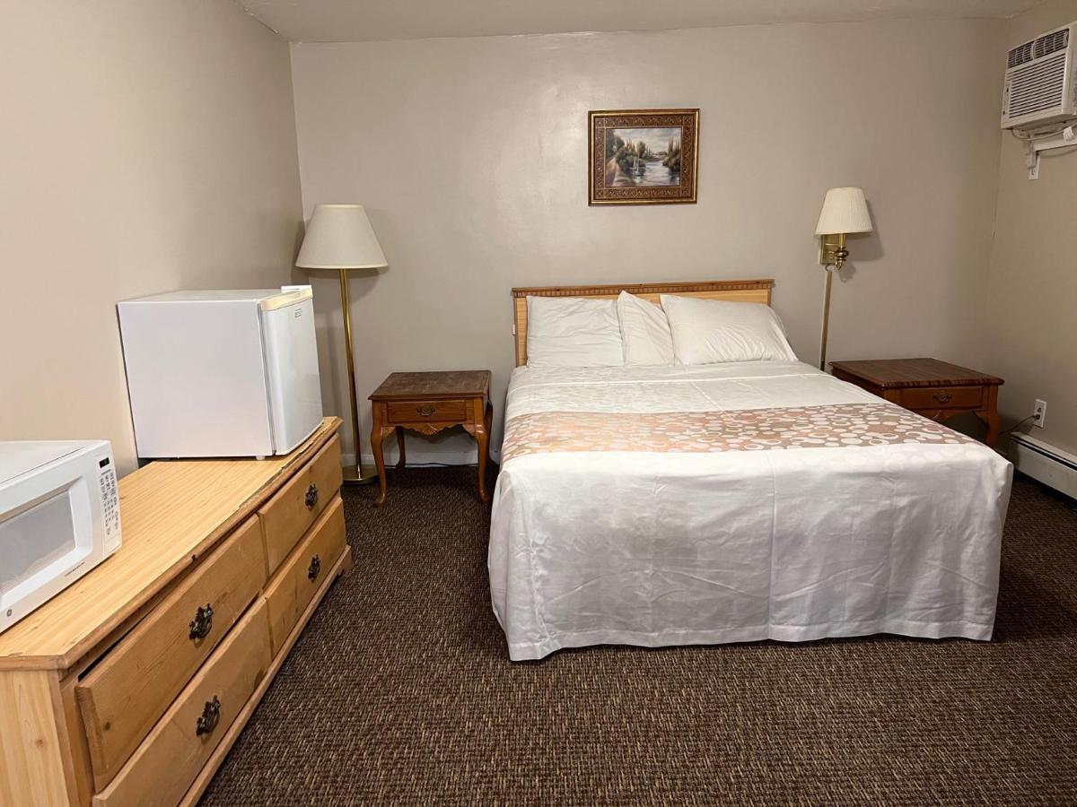 Oswego Inn Extérieur photo