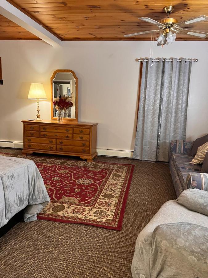 Oswego Inn Extérieur photo