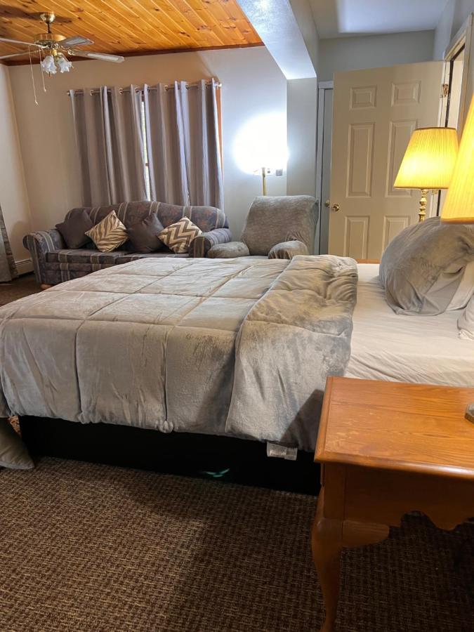 Oswego Inn Extérieur photo