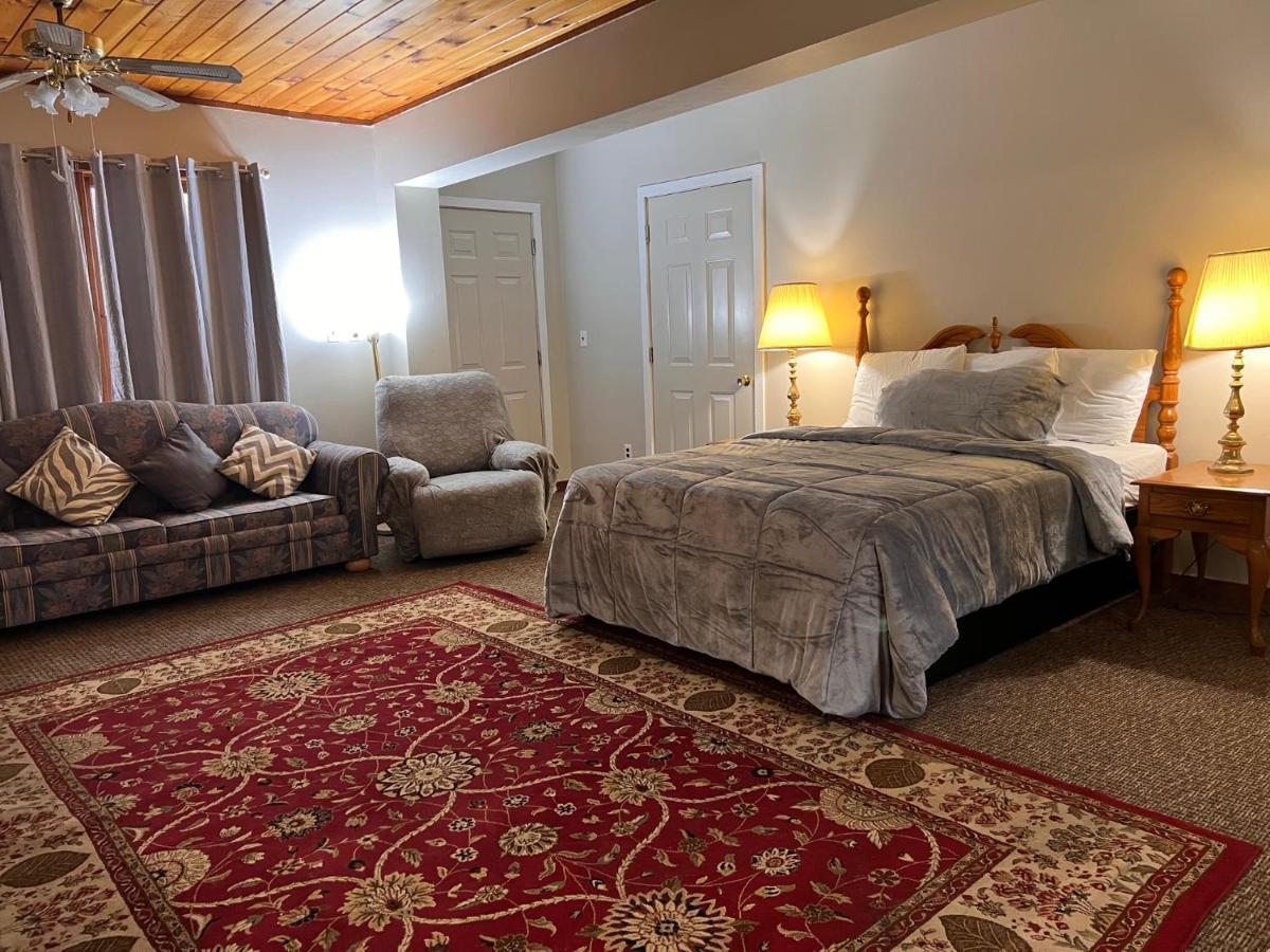 Oswego Inn Extérieur photo