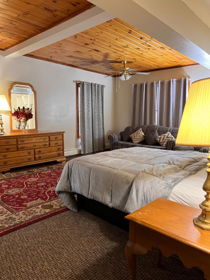 Oswego Inn Extérieur photo