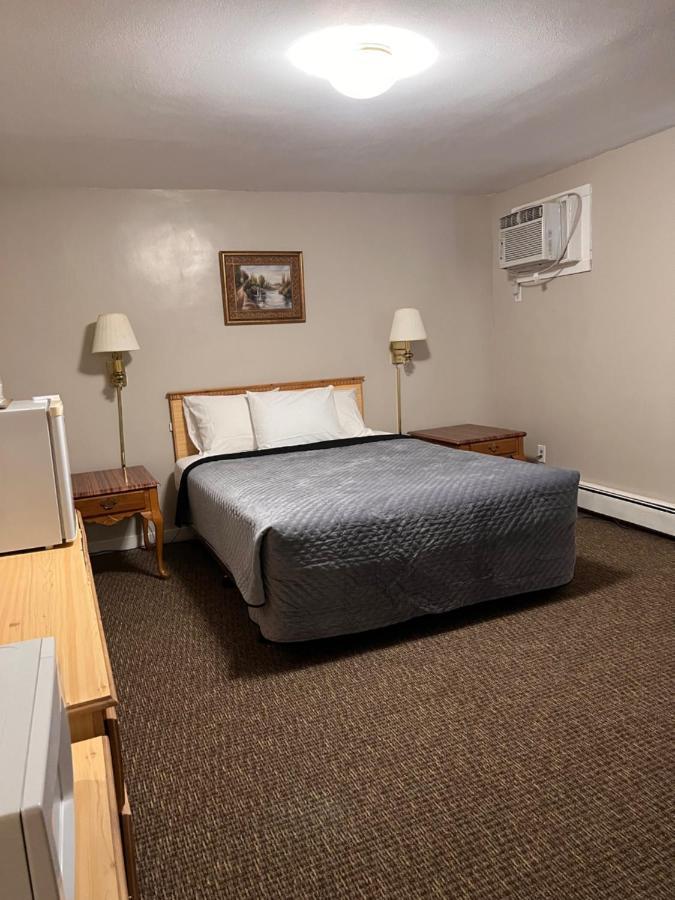 Oswego Inn Extérieur photo