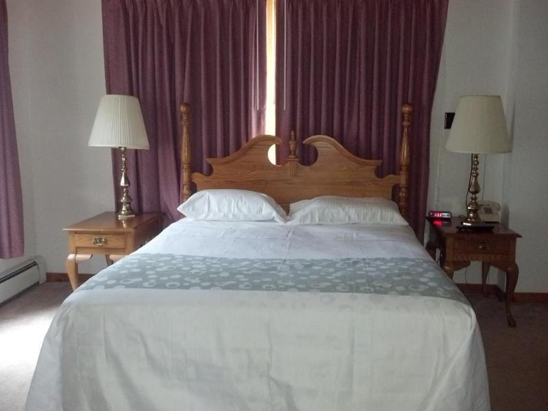 Oswego Inn Extérieur photo