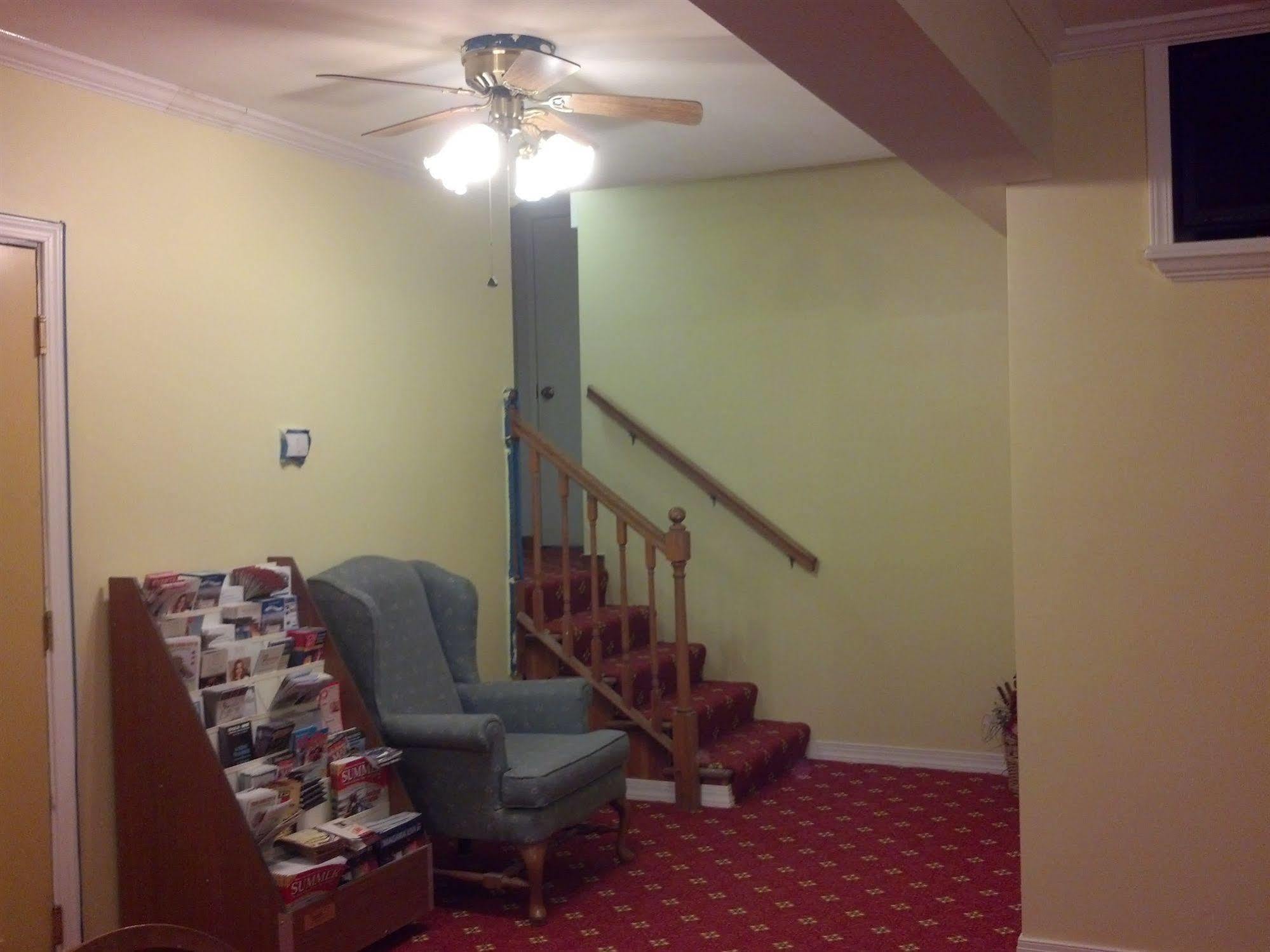 Oswego Inn Extérieur photo